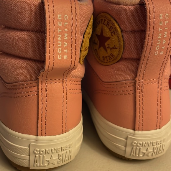 Pink Winter Converse Shoes Youth size 3 - Picture 9 of 10